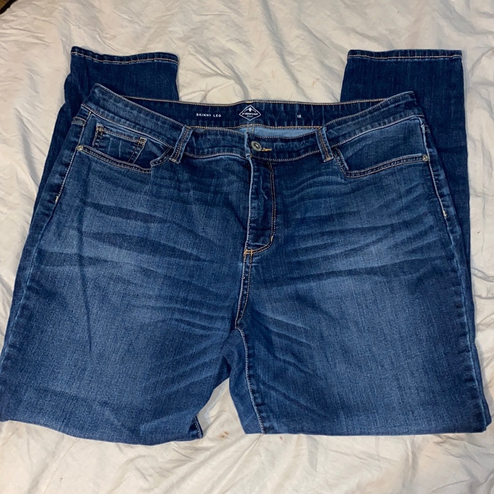 Skinny leg jeans